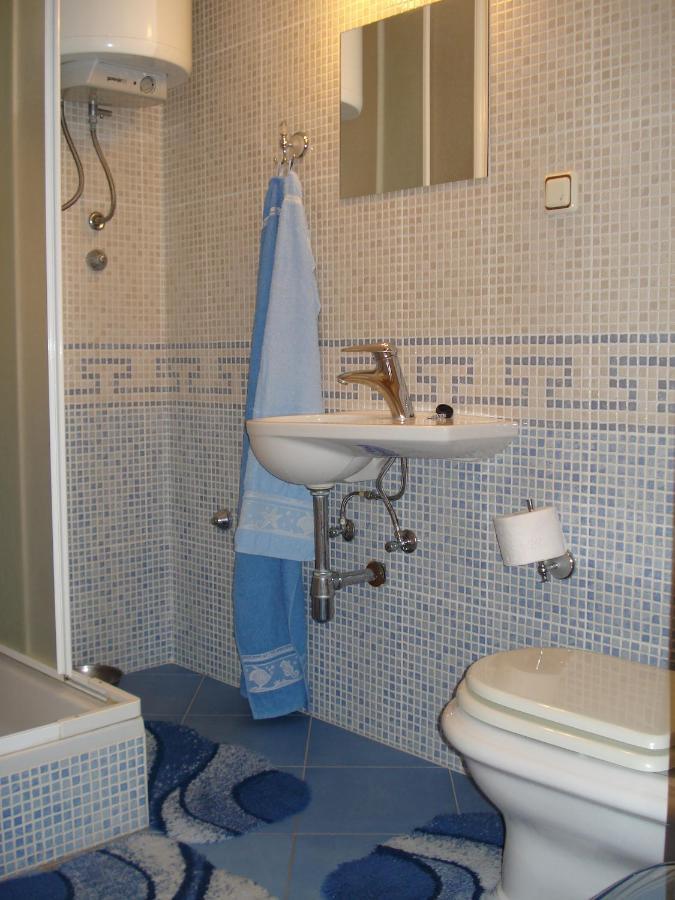 Apartments Villa Angela Krk Town Zimmer foto